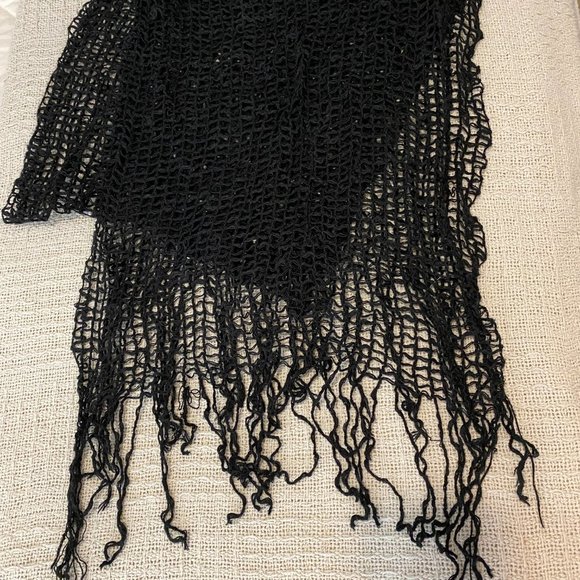 Vintage Open Weave Black Accent Scarf/Shawl - Picture 7 of 15